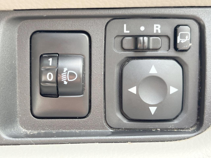 2018 Mitsubishi eK Wagon DBA-B11W (UW-6a2783bf4f432)[28]