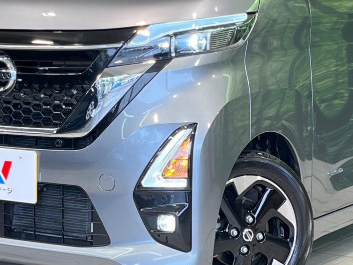 2020 Nissan Roox 5AA-B44A (UW-6a2783cd411dd)[20]