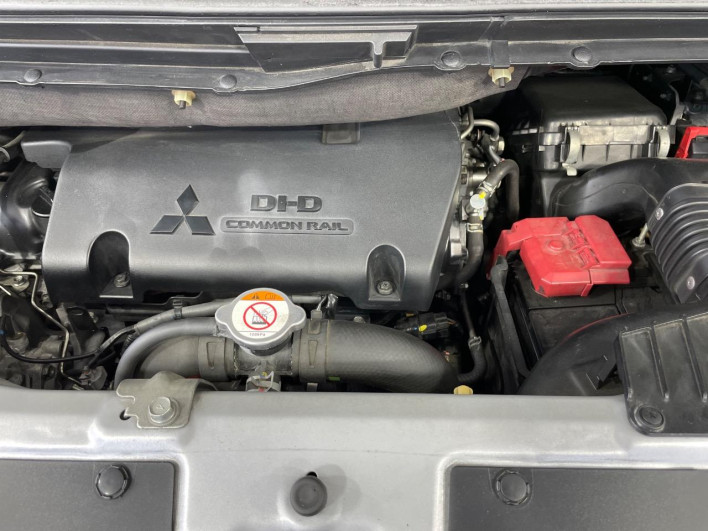 2015 Mitsubishi Delica D:5 LDA-CV1W (UW-6a2783deec1ae)[21]