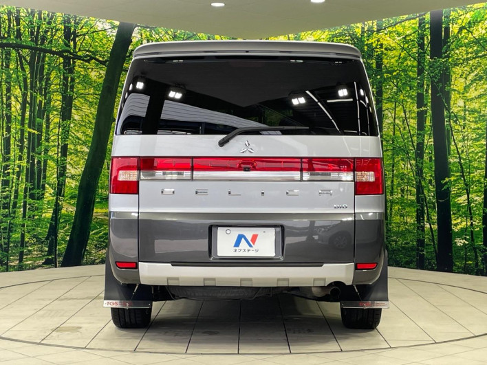 2015 Mitsubishi Delica D:5 LDA-CV1W (UW-6a2783deec1ae)[16]