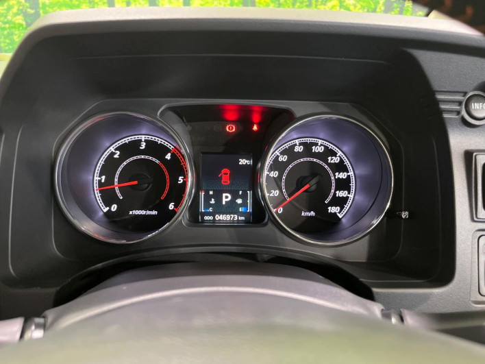2017 Mitsubishi Delica D:5 LDA-CV1W (UW-6a2783df1c7ec)[23]