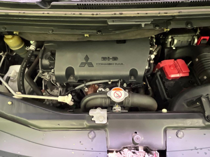 2017 Mitsubishi Delica D:5 LDA-CV1W (UW-6a2783df1c7ec)[4]