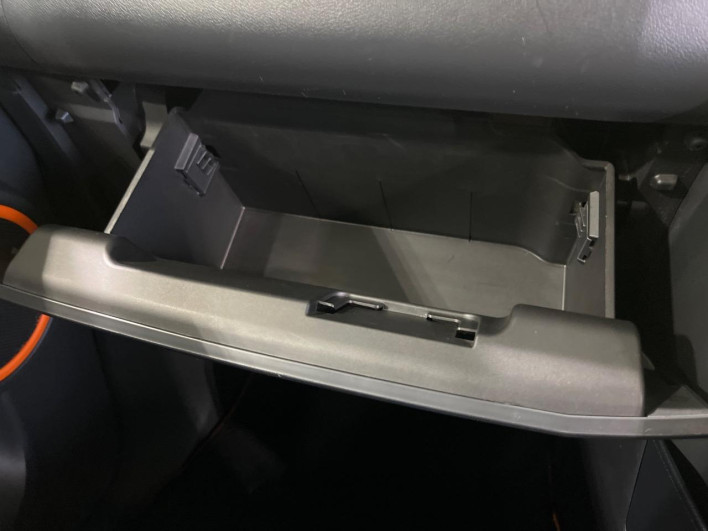 2017 Mitsubishi Delica D:5 LDA-CV1W (UW-6a2783df1c7ec)[9]