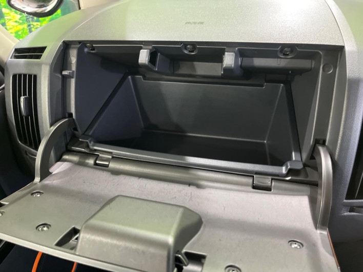 2017 Mitsubishi Delica D:5 LDA-CV1W (UW-6a2783df1c7ec)[8]