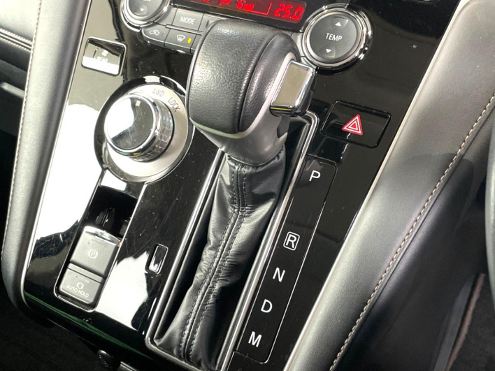 2020 Mitsubishi Delica D:5 3DA-CV1W (UW-6a2783dfe343d)[29]