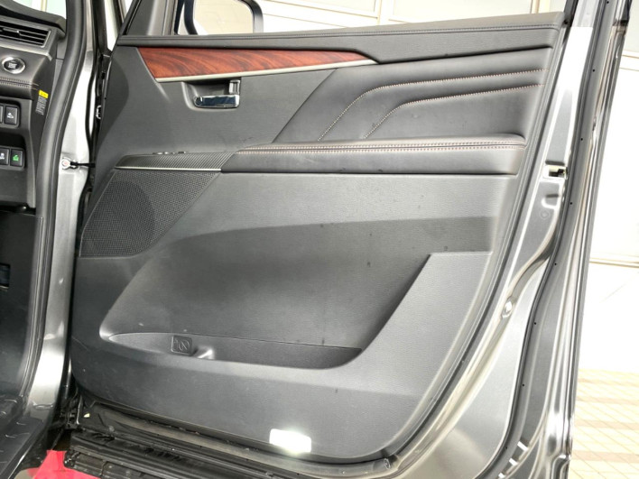 2020 Mitsubishi Delica D:5 3DA-CV1W (UW-6a2783dfe343d)[11]