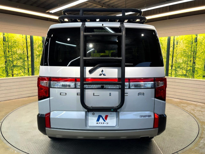 2022 Mitsubishi Delica D:5 3DA-CV1W (UW-6a2783e17422f)[12]