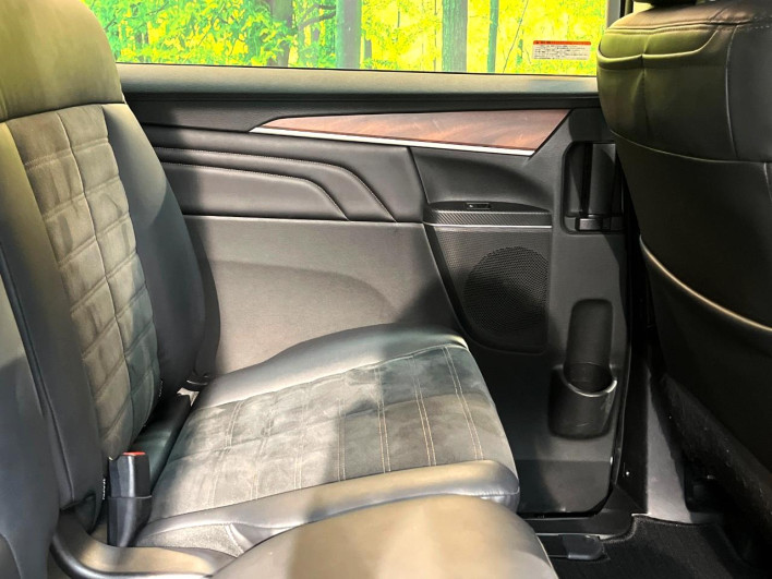 2022 Mitsubishi Delica D:5 3DA-CV1W (UW-6a2783e17422f)[26]