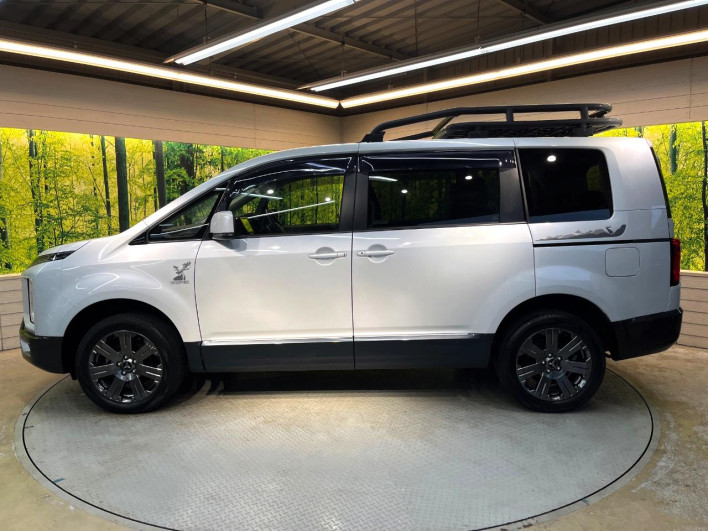 2022 Mitsubishi Delica D:5 3DA-CV1W (UW-6a2783e17422f)[14]