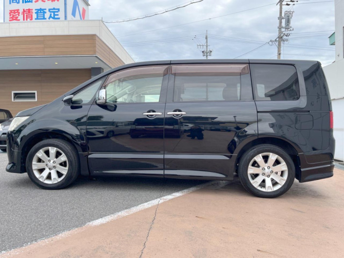 2011 Mitsubishi Delica D:5 DBA-CV4W (UW-6a2783e43ef07)[18]