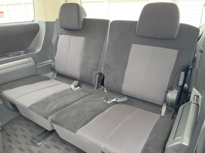 2011 Mitsubishi Delica D:5 DBA-CV4W (UW-6a2783e43ef07)[23]