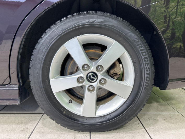 2014 Mazda Premacy DBA-CWFFW (UW-6a2783e49ec5a)[17]