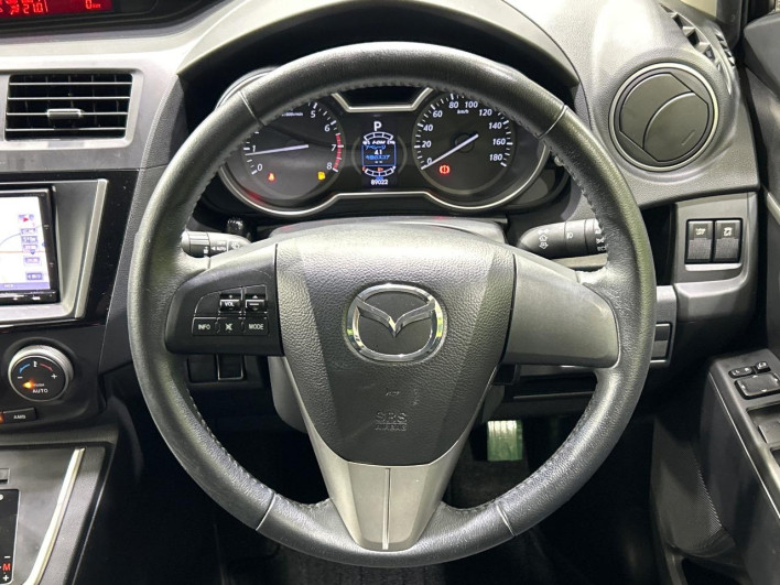2014 Mazda Premacy DBA-CWFFW (UW-6a2783e49ec5a)[21]