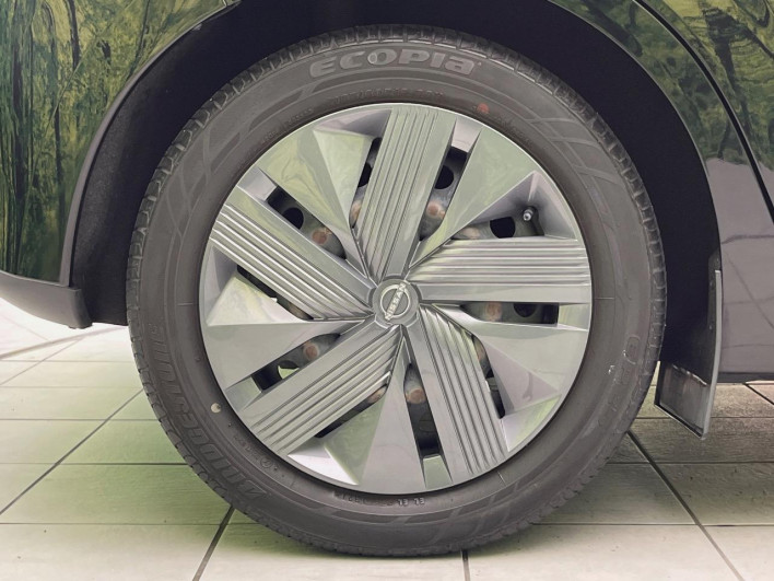 2021 Nissan Note 6AA-E13 (UW-6a2783f1e9772)[20]