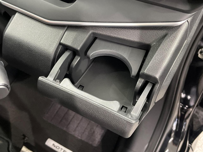 2021 Nissan Note 6AA-E13 (UW-6a2783f203386)[16]