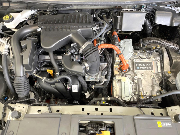 2022 Nissan Note 6AA-E13 (UW-6a2783f2dbbb0)[4]