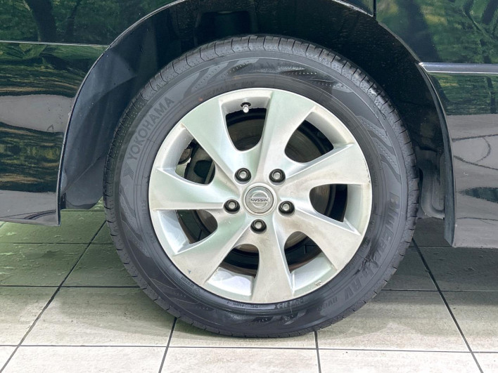 2011 Nissan Serena DBA-FC26 (UW-6a2783f5d118a)[20]