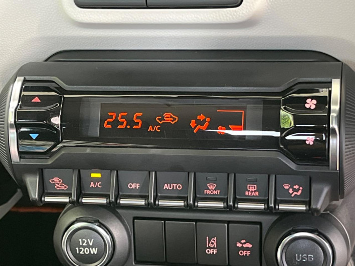 2017 Suzuki Ignis DAA-FF21S (UW-6a2783fc79c28)[8]