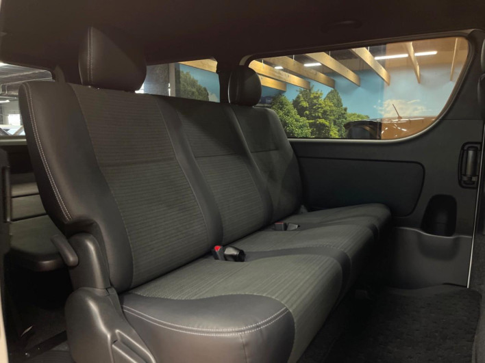 2025 Toyota Hiace Van 3DF-GDH201V (UW-6a278403b6352)[17]