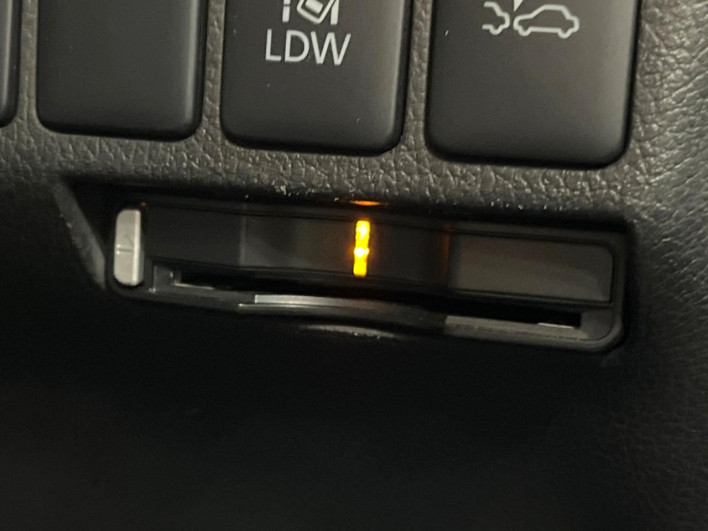 2015 Mitsubishi OUTLANDER PHEV DLA-GG2W (UW-6a278410de316)[21]