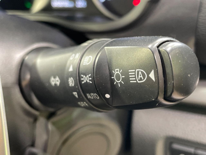 2023 Mitsubishi Eclipse Cross PHEV 5LA-GL3W (UW-6a278412e3d76)[17]