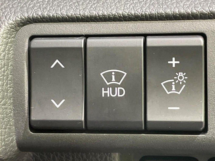 2023 Mitsubishi Eclipse Cross PHEV 5LA-GL3W (UW-6a278412e3d76)[8]