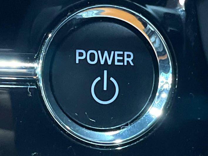 2022 Mitsubishi OUTLANDER PHEV 5LA-GN0W (UW-6a2784147e8e4)[16]