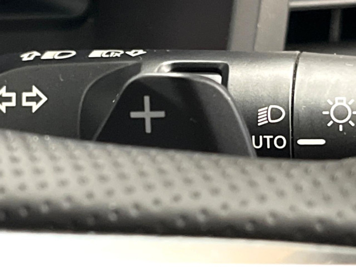 2022 Mitsubishi OUTLANDER PHEV 5LA-GN0W (UW-6a2784147e8e4)[22]