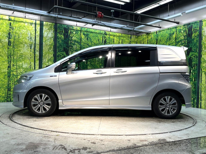 2012 Honda Fred Spike Hybrid DAA-GP3 (UW-6a2784156d6dc)[22]