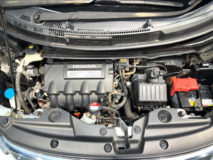 2012 Honda Fred Spike Hybrid DAA-GP3 (UW-6a2784156d6dc)[4]