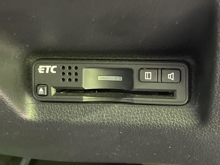 2017 Honda SHUTTLE DAA-GP7 (UW-6a27841971911)[8]