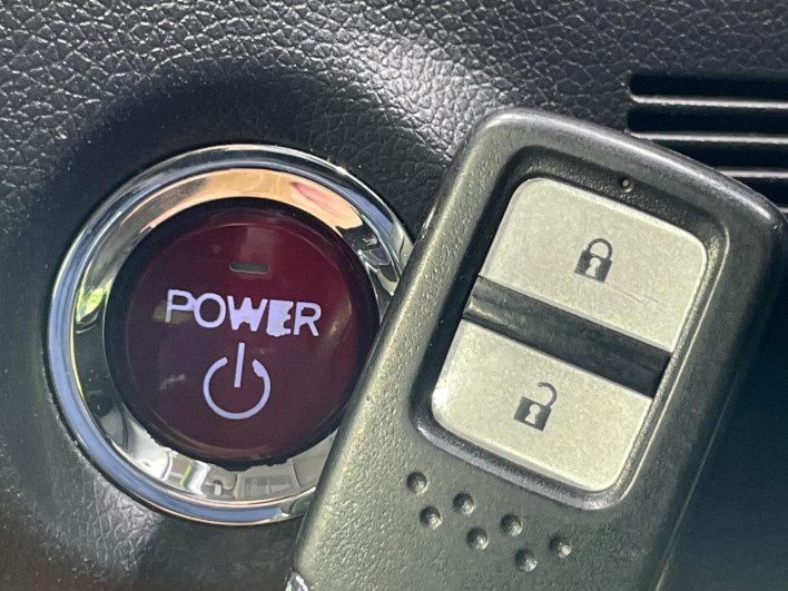 2017 Honda SHUTTLE DAA-GP7 (UW-6a27841971911)[27]