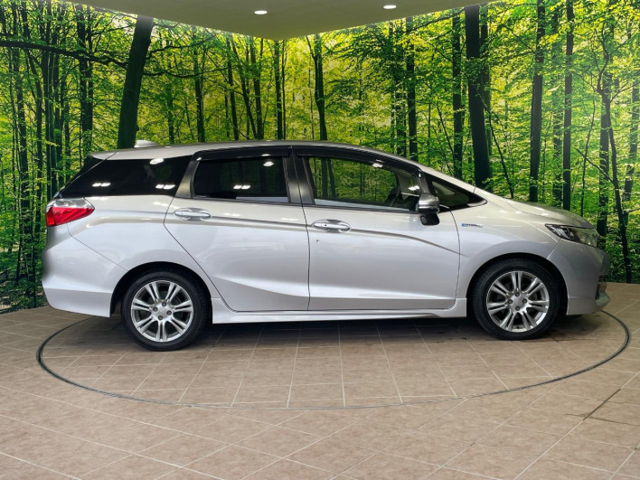 2017 Honda SHUTTLE DAA-GP7 (UW-6a2784197d0fc)[14]