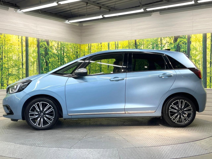 2020 Honda Fit 6AA-GR3 (UW-6a27841b83285)[9]
