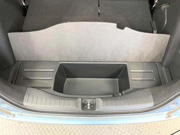 2020 Honda Fit 6AA-GR3 (UW-6a27841b83285)[24]