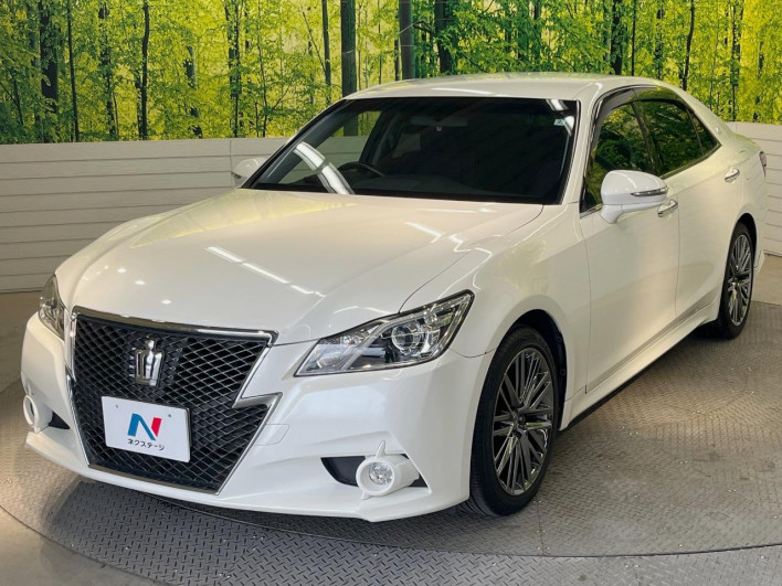 2014 Toyota Crown DBA-GRS210 (UW-6a27841d741cf)[17]