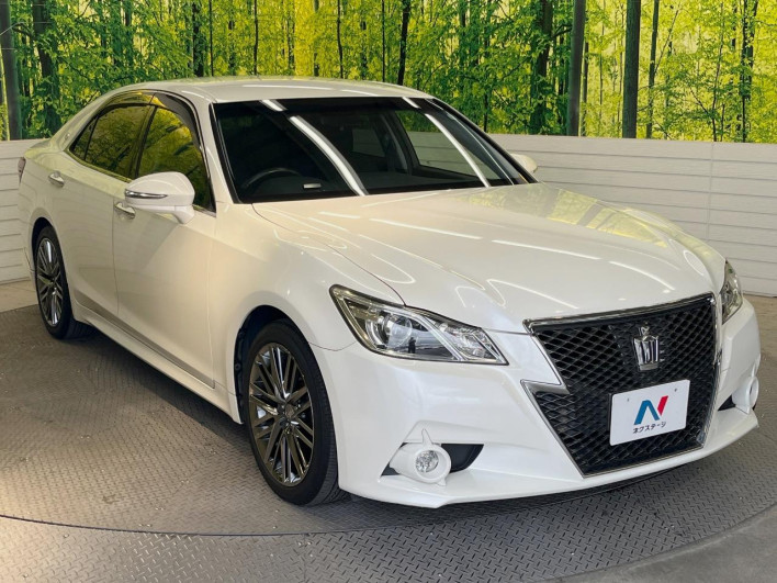 2014 Toyota Crown DBA-GRS210 (UW-6a27841d741cf)[28]