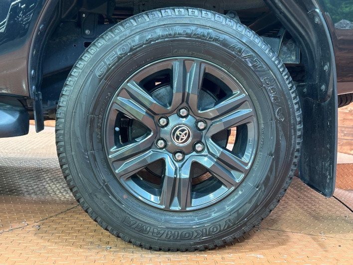 2022 Toyota Hilux 3DF-GUN125 (UW-6a2784273b8e8)[9]