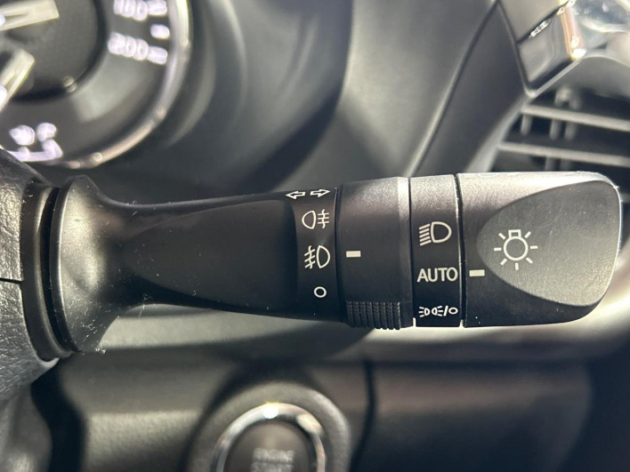2022 Toyota Hilux 3DF-GUN125 (UW-6a2784273b8e8)[28]