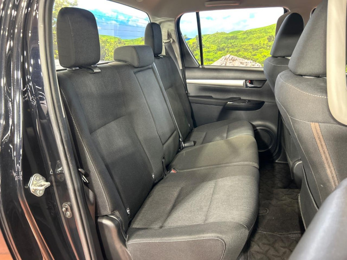 2022 Toyota Hilux 3DF-GUN125 (UW-6a2784273b8e8)[17]