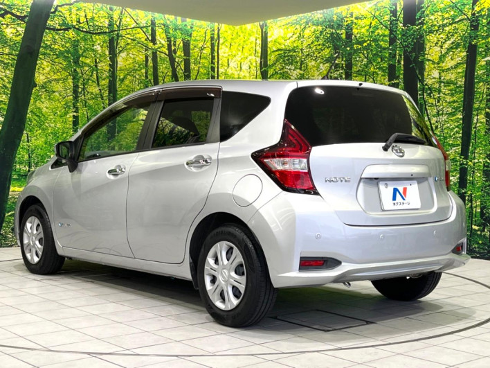 2016 Nissan Note DAA-HE12 (UW-6a27842d759a6)[23]