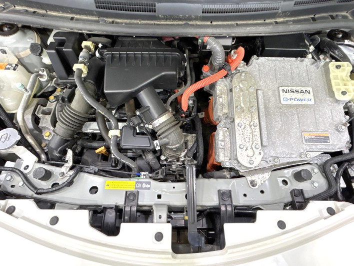 2018 Nissan Note DAA-HE12 (UW-6a27842f14fce)[5]