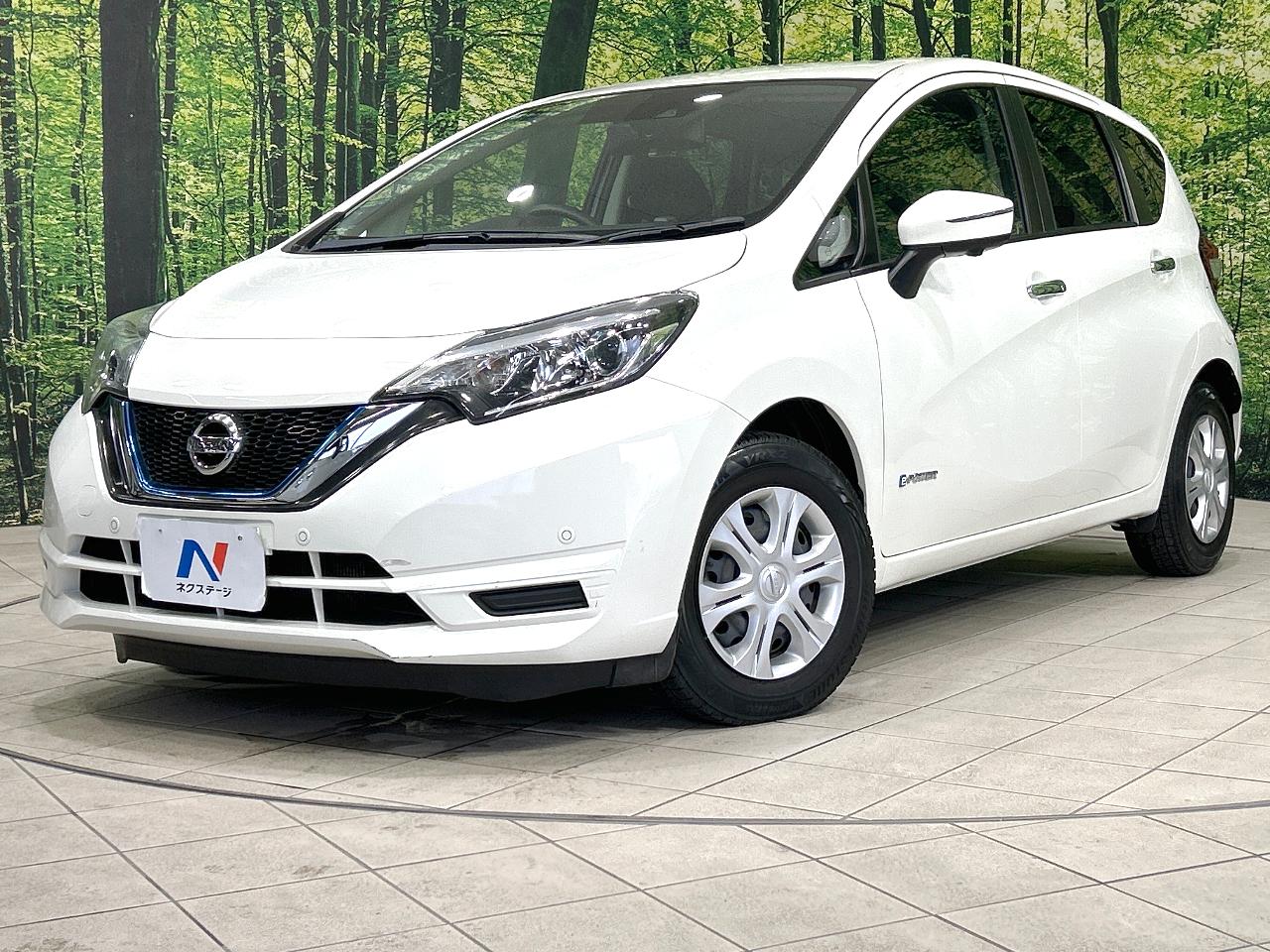 2018 Nissan Note DAA-HE12