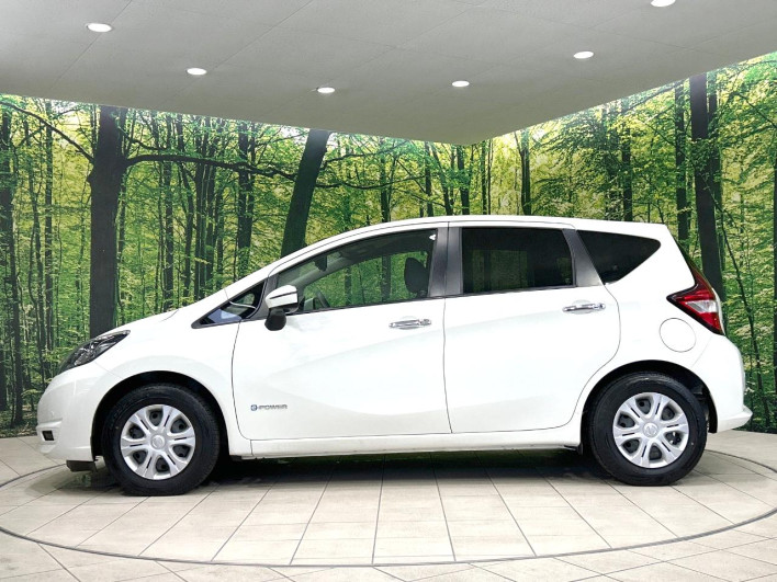 2018 Nissan Note DAA-HE12 (UW-6a27842f14fce)[28]