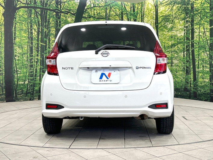 2018 Nissan Note DAA-HE12 (UW-6a27842f14fce)[29]