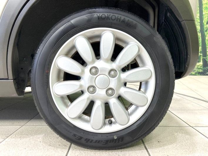 2017 Suzuki ALTO Lapin DBA-HE33S (UW-6a27843335288)[14]