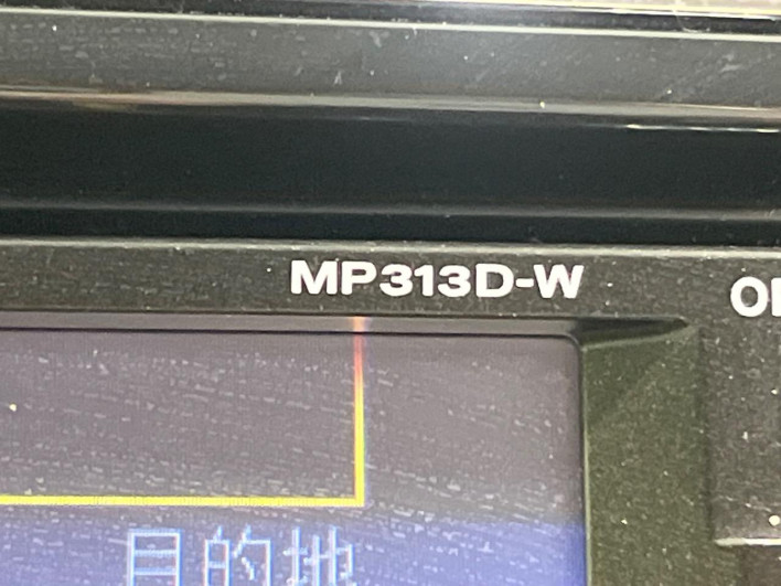 2013 Nissan Serena DAA-HFC26 (UW-6a278437af738)[9]