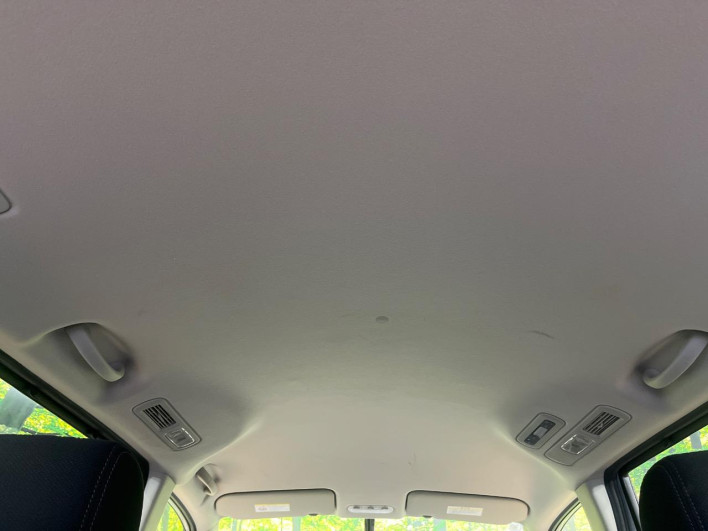 2013 Nissan Serena DAA-HFC26 (UW-6a278437af738)[21]