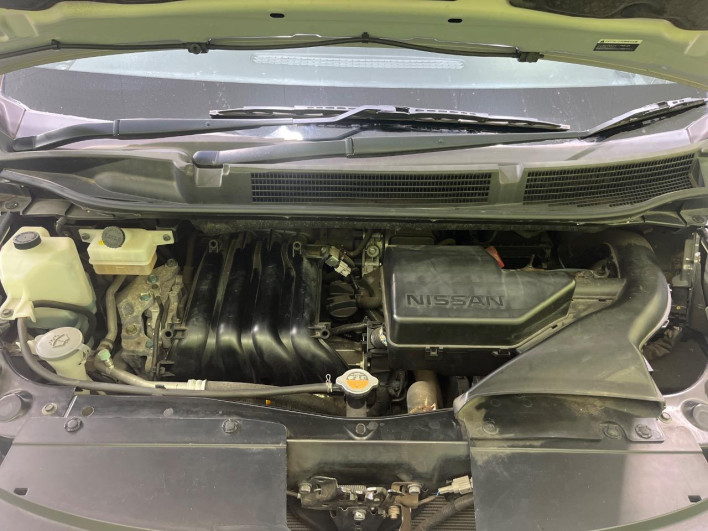 2013 Nissan Serena DAA-HFC26 (UW-6a278437af738)[4]