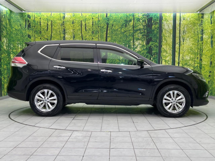 2016 Nissan X-Trail DAA-HNT32 (UW-6a27843e2e1bf)[16]